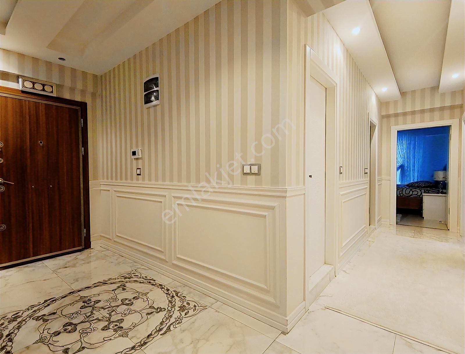 Canik Hasköy De Park Safir Sitesinde Geniş Ferah 3+1 Daire - Görsel 16