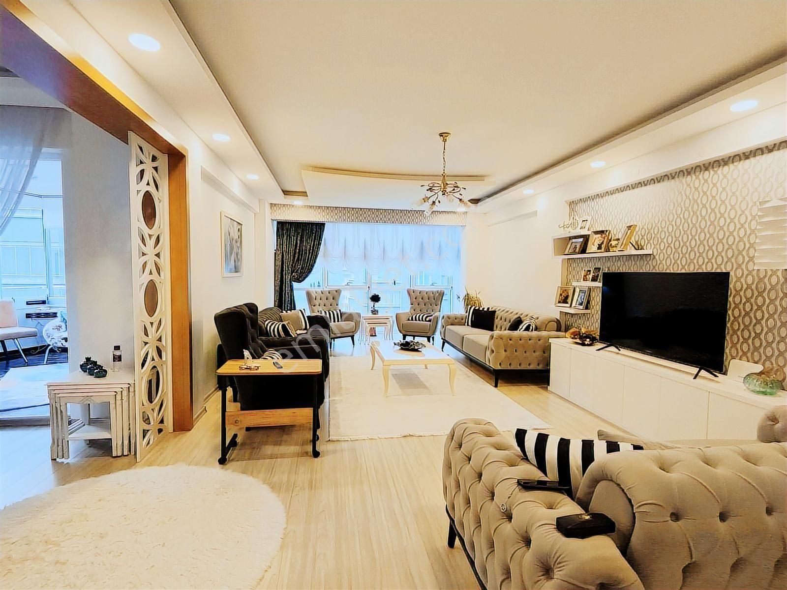 Canik Hasköy De Park Safir Sitesinde Geniş Ferah 3+1 Daire