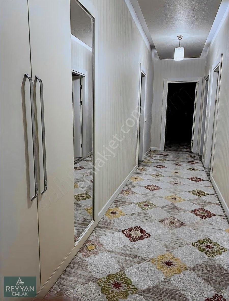 Şefikcan Şeker Mahallesi Yıldız Kule Residence Geniş Ara Kat 3+1 - Görsel 22