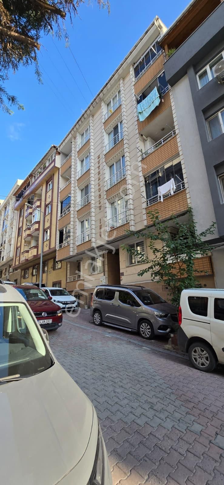 Sahibinden Metrobüsün Dibinde Komisyonsuz - Görsel 2