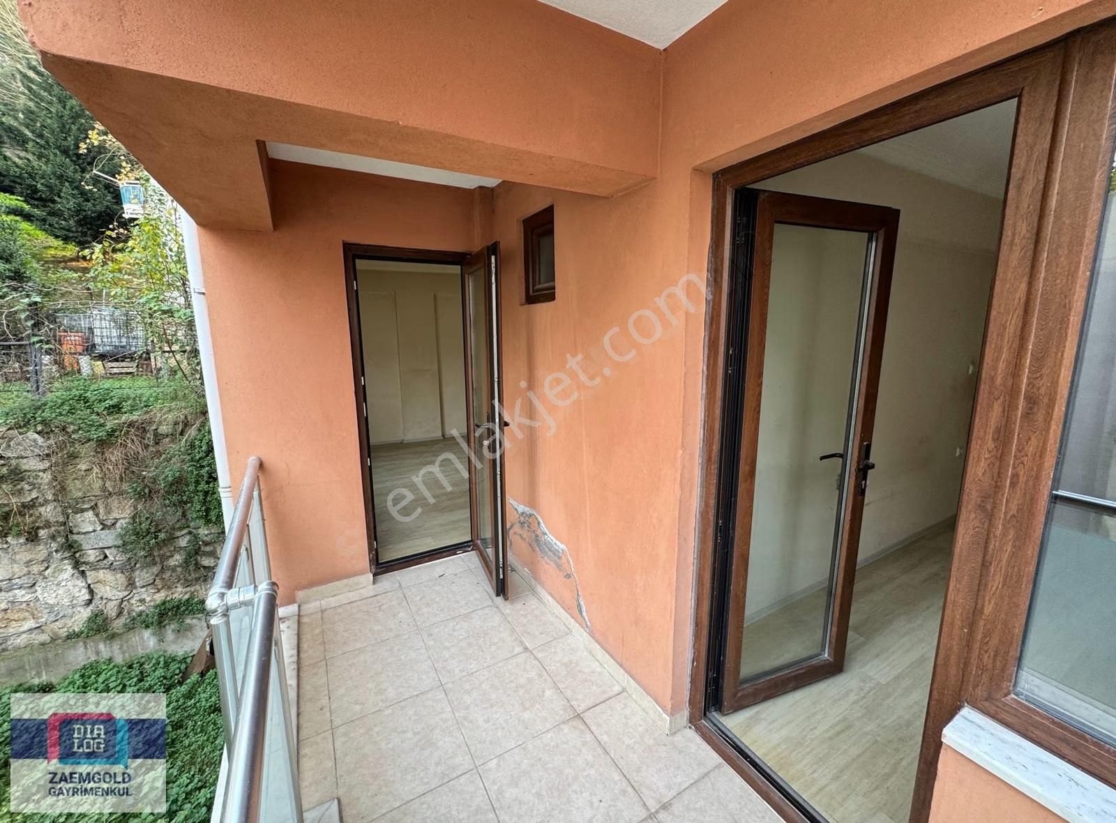 Bursa Karamazak'ta Geniş 4+1 Bahçe Dubleks 170m² Ferah Alan - Görsel 6