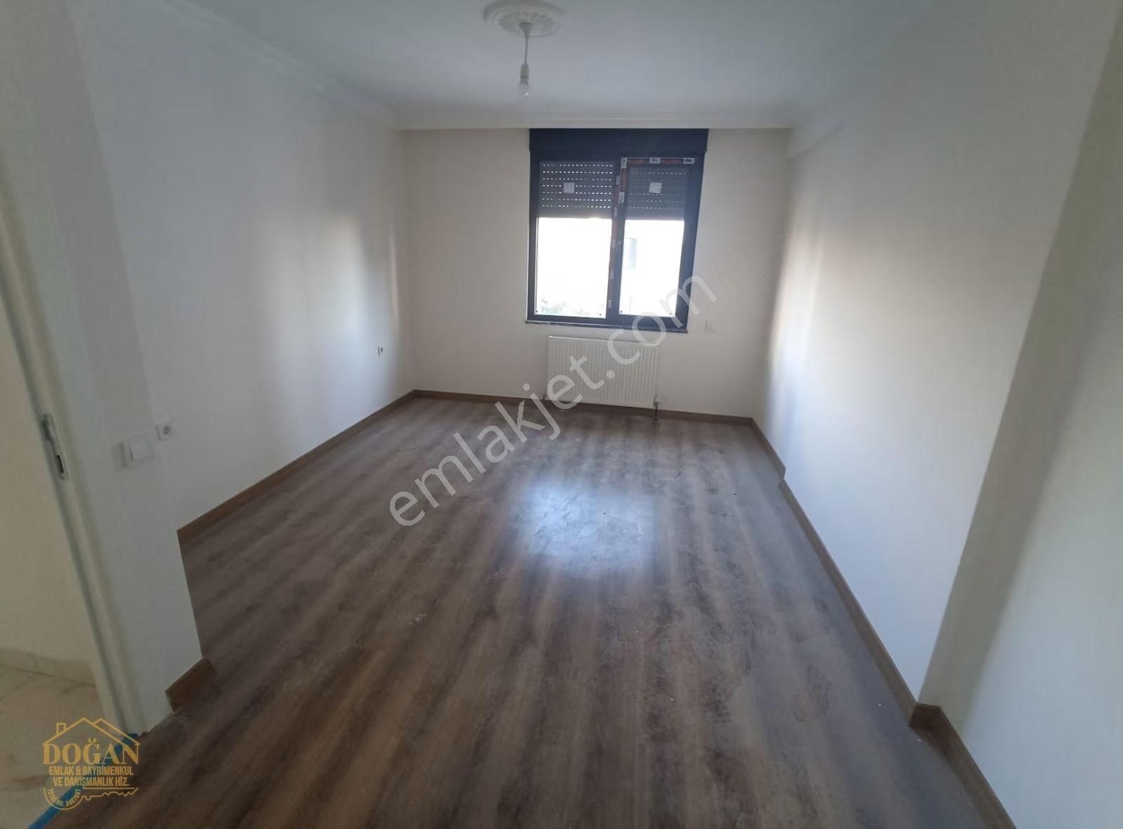 Pendik Merkez'de Aydınlı Caddesi Üzeri Sıfır Lüs 3+1 Daire - Görsel 3