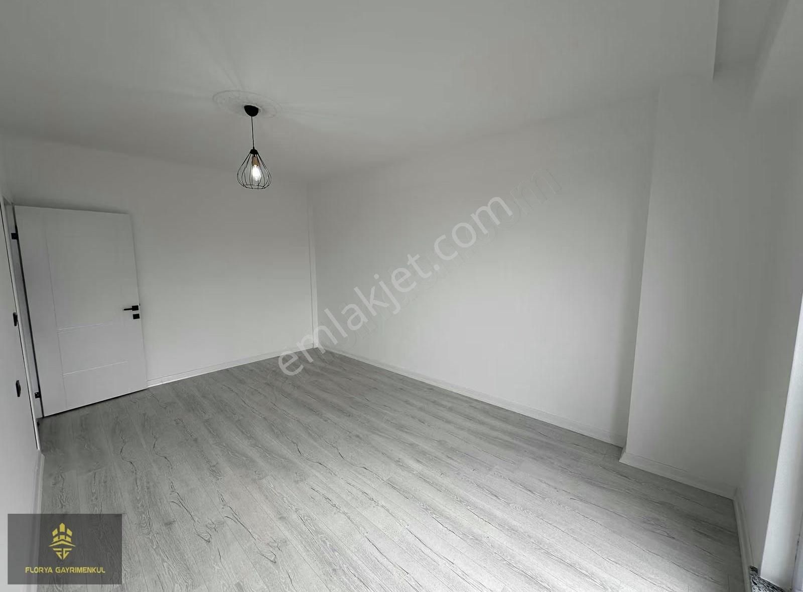 Şarhöyük Mahallesi Park Manzaralı Geniş Lüx Ara Kat 3+1 Daire - Görsel 16