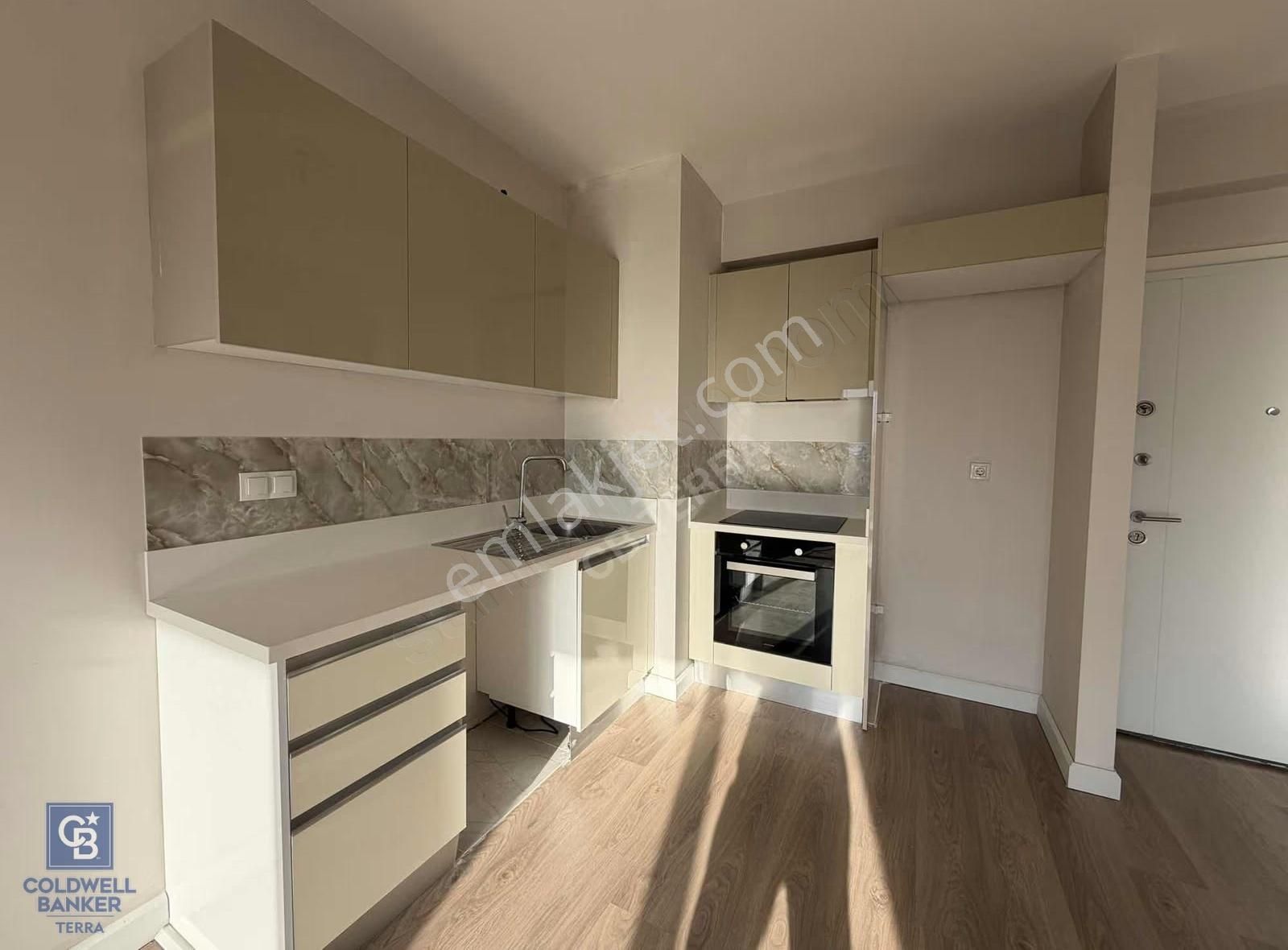 Kiralık E Parselde Full Şehir Ve Deniz Manzaralı Daire Sur Yapı - Görsel 23