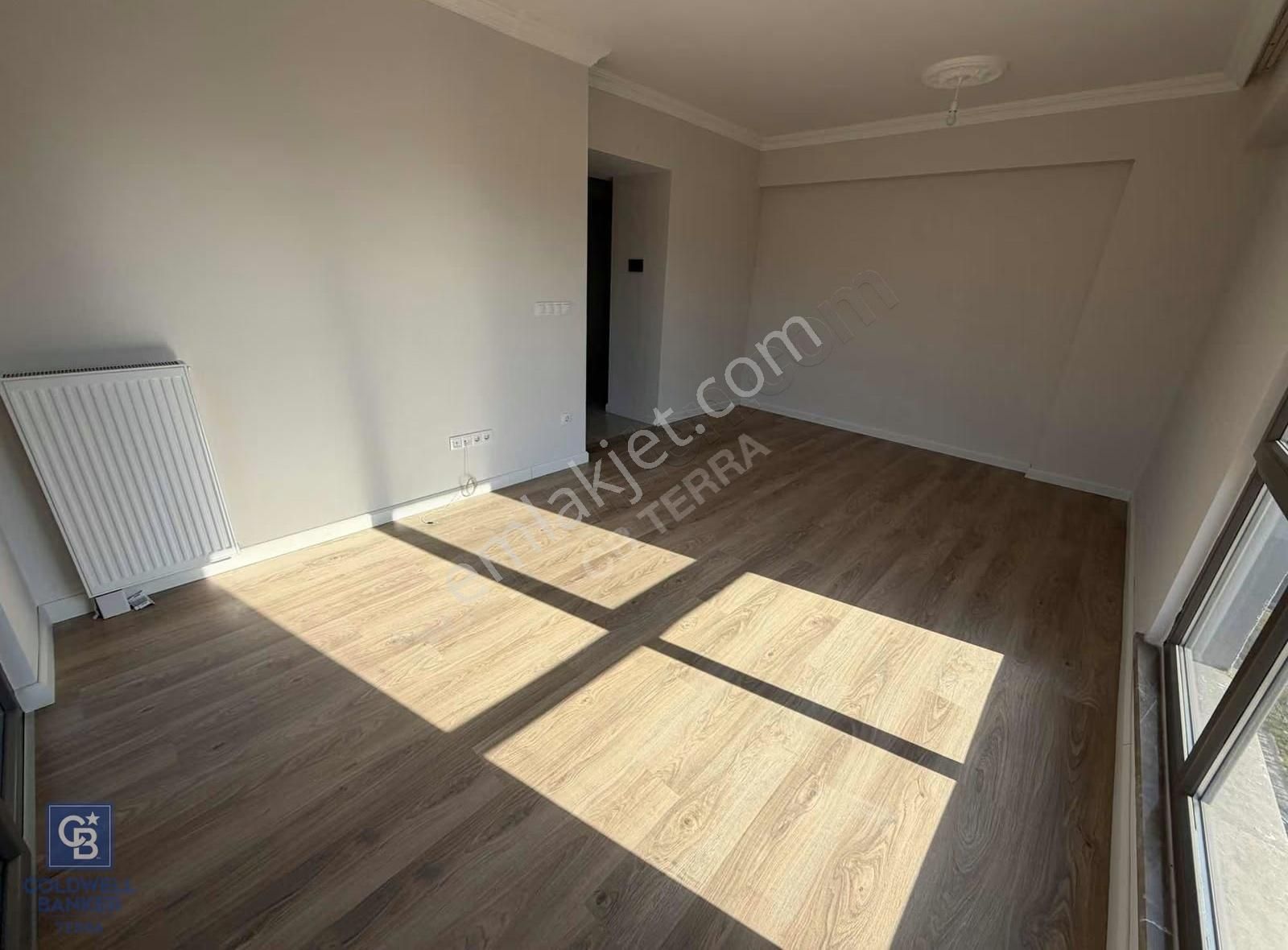 Sur Yapı Antalya'da Otuma Hazır 2+1 Ayrı Mutfak Kiralık Daire - Görsel 4