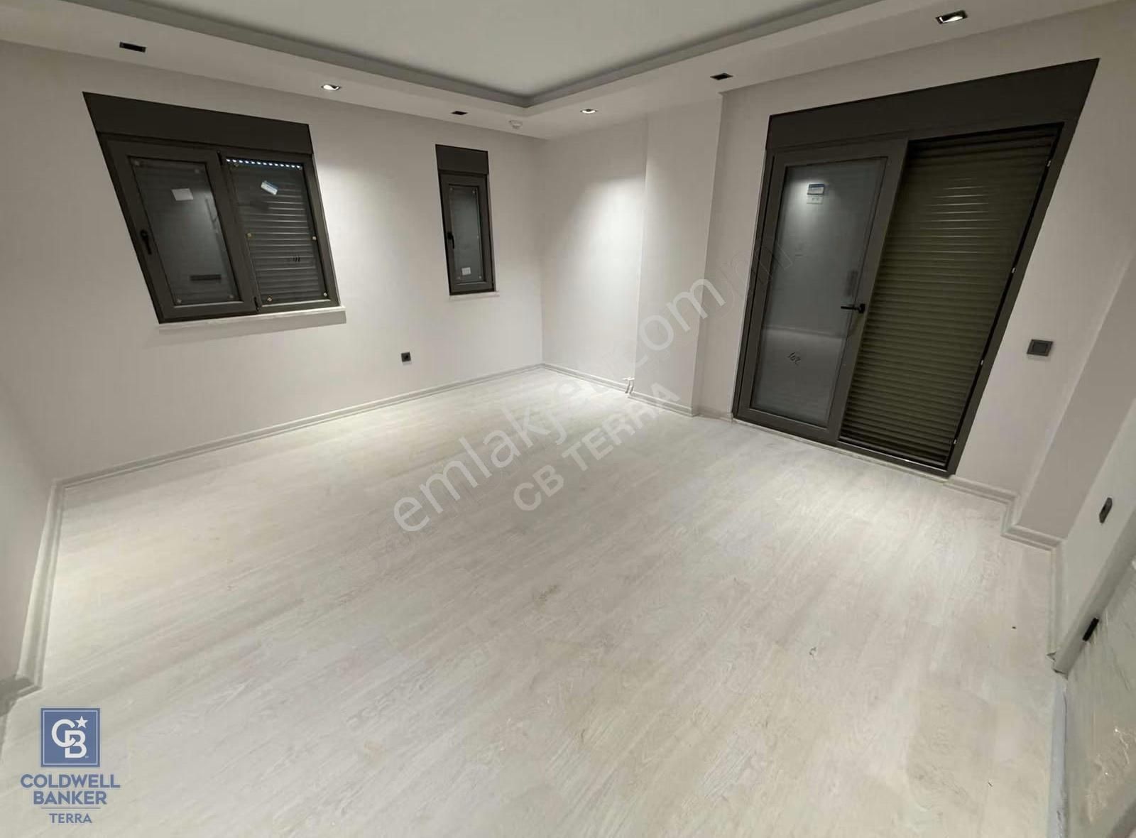 Göksu Mh Havuzlu Sitede Ara Kat 2+1 Kiralık Daire - Görsel 26