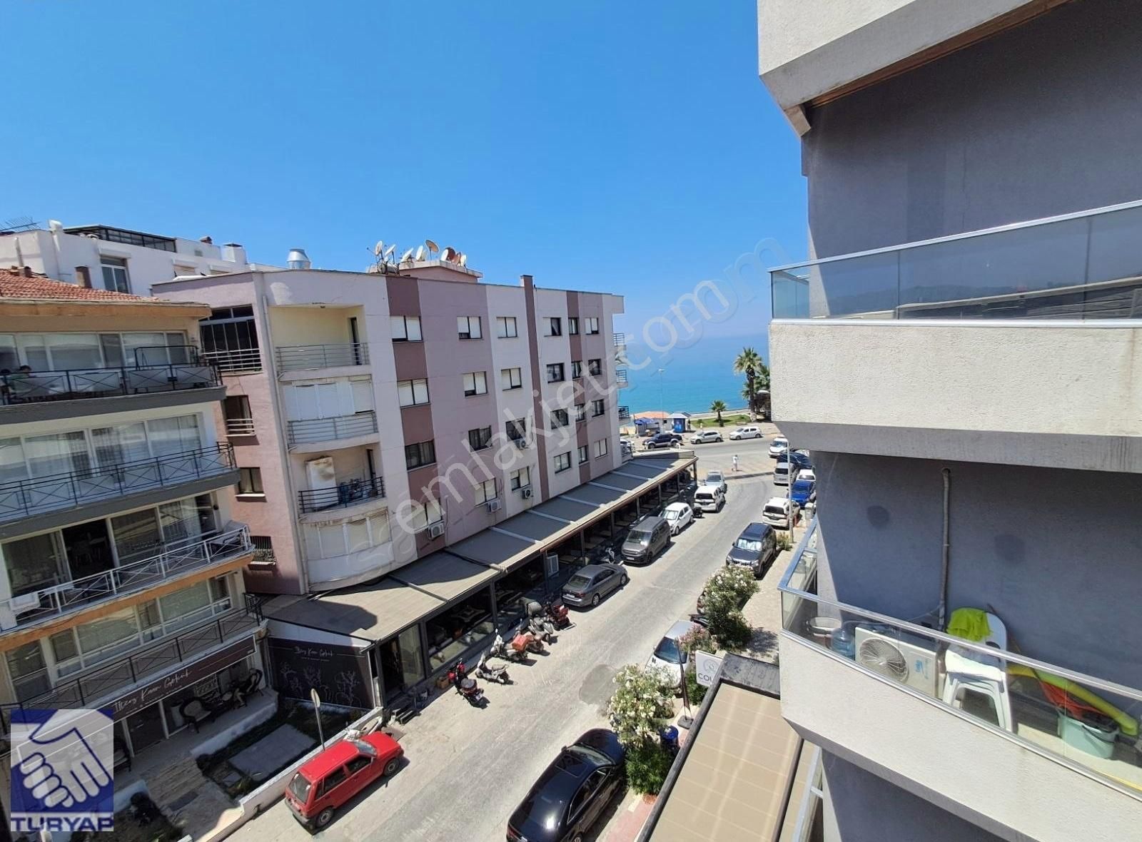 Sahıle 20 Adım Mesafede Satılık 2+1 Daıre - Görsel 4