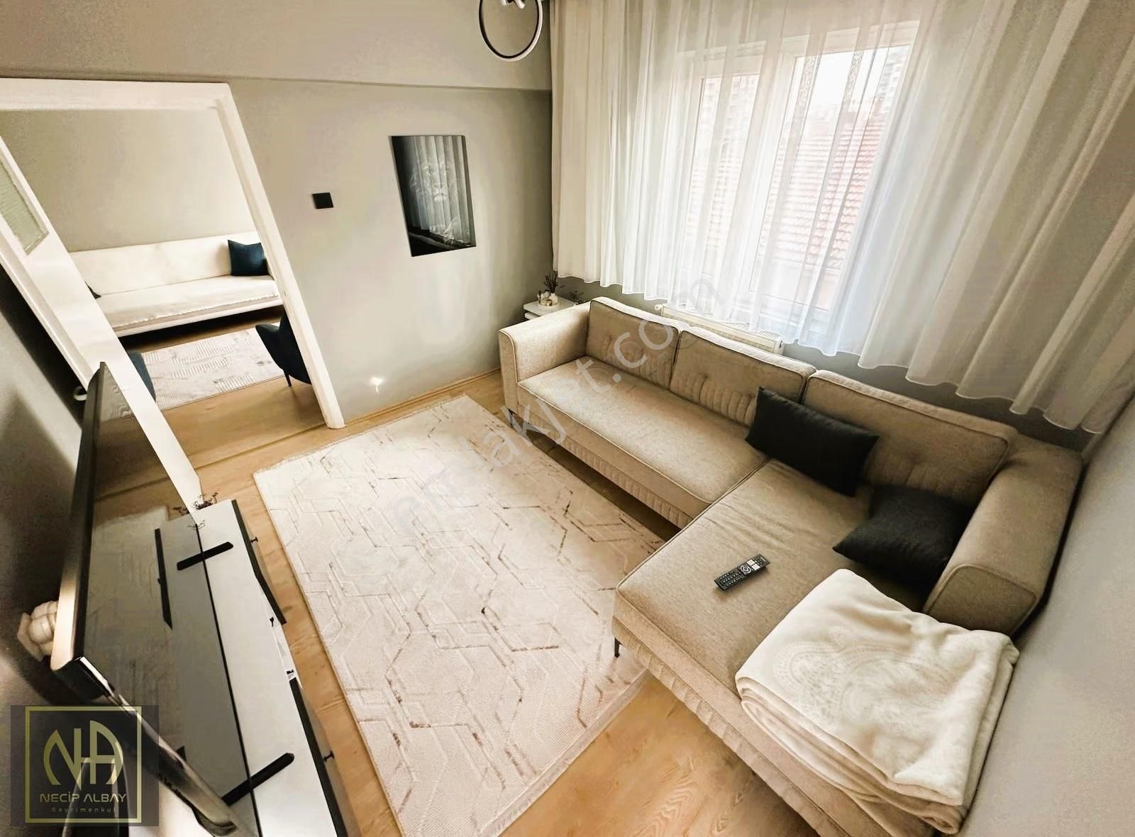 Etlik'de Geniş Ara Kat Full Yapılı Fırsat 3+1 Satılık Daire - Görsel 5