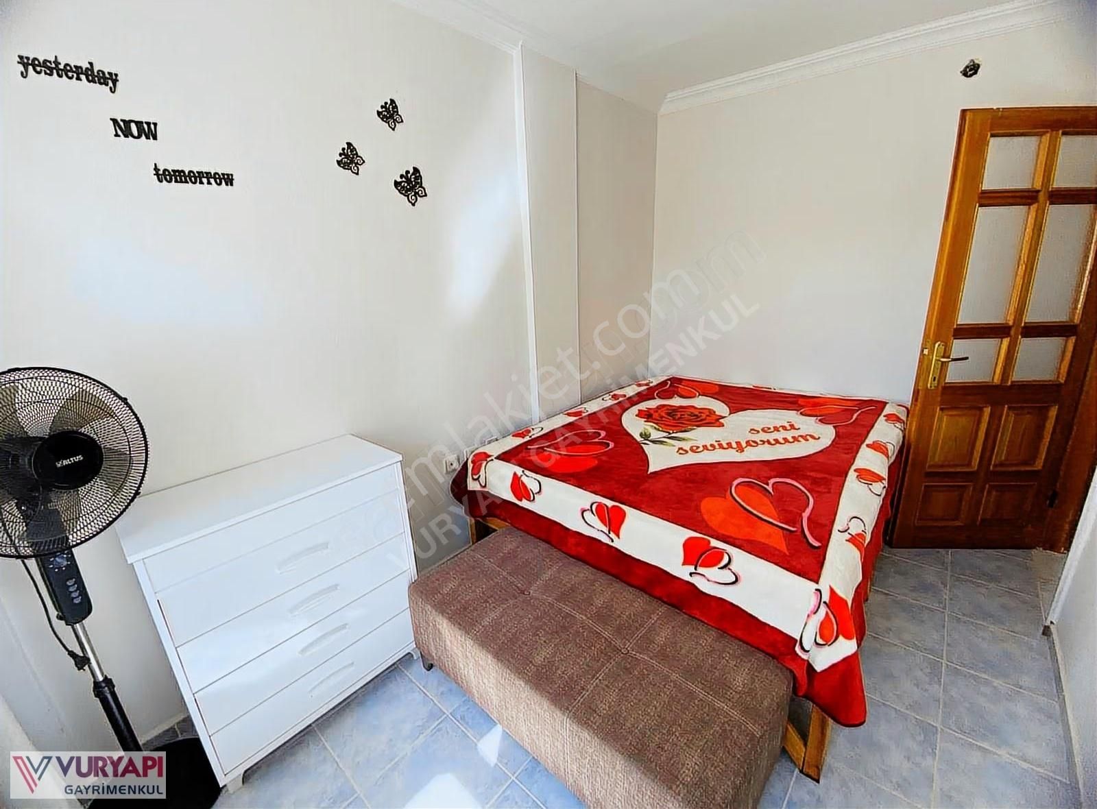 Akbük'te Havuzlu Sitede 3+1 Özel Bahçeli Villa - Görsel 2