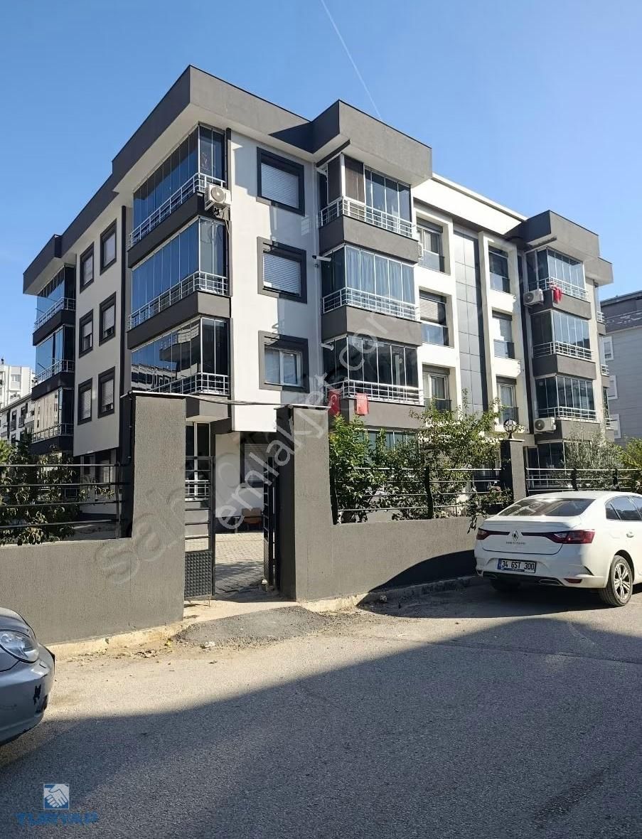 Turyap Torbalı'dan Lidya Park Sitesinde Kiralık 2+1 Daire