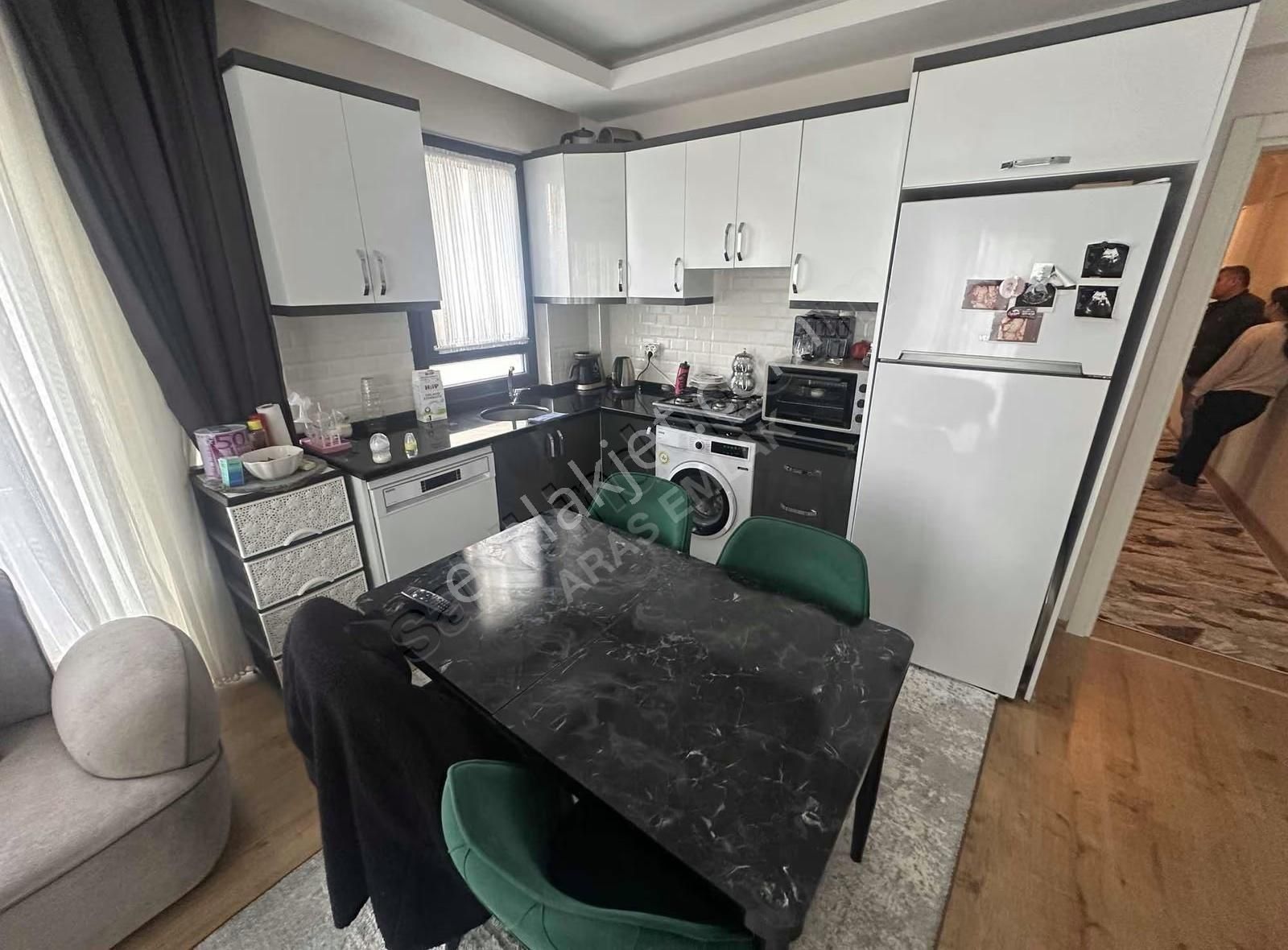 Aras'dan Karamuğarda Harika 2+1 Daire - Görsel 3