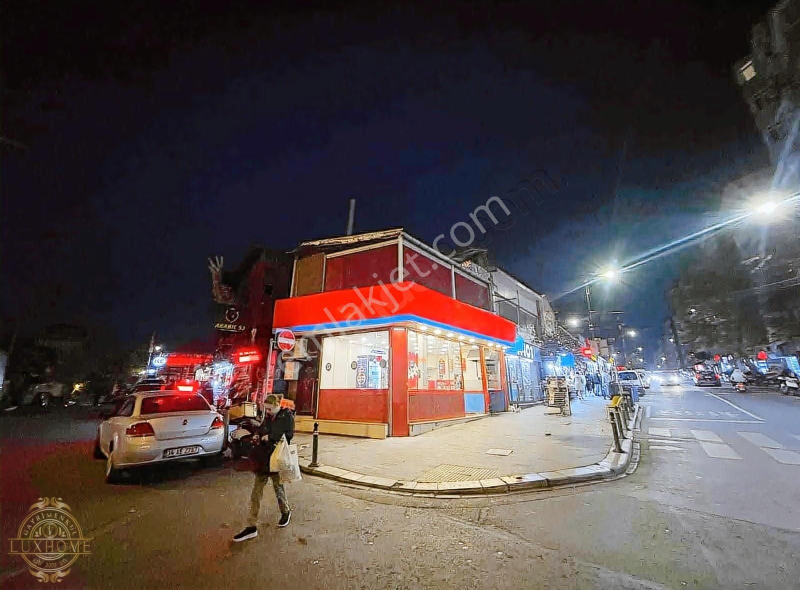 Kurtuluş Caddesinde Mükemmel Köşede Franchıse Dönerci Fırsatı