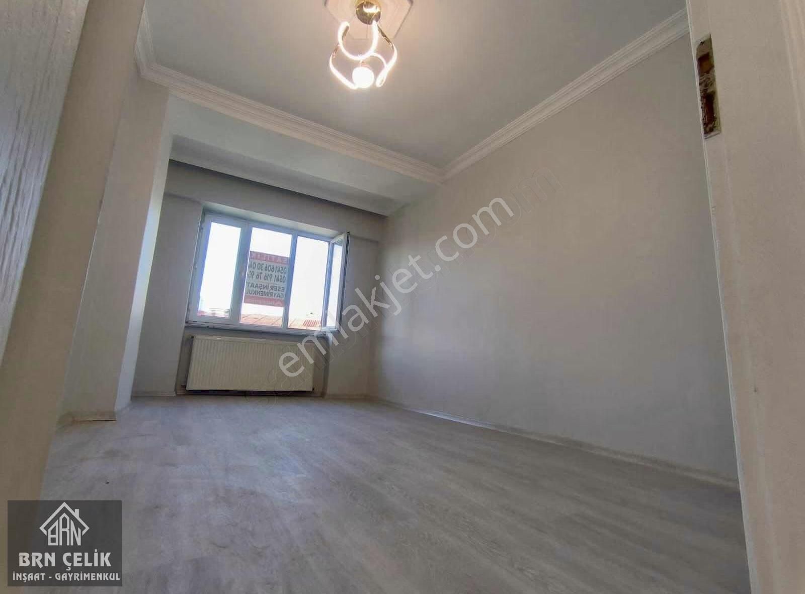 Brn Çelik İnşaat'tan Esentepe Mah İçi Yenilenmiş 2+1 95m2 - Görsel 2