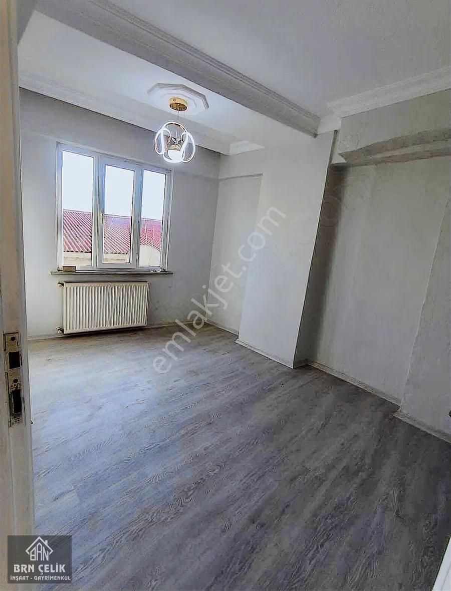 Brn Çelik İnşaat'tan Esentepe Mah İçi Yenilenmiş 2+1 95m2 - Görsel 18