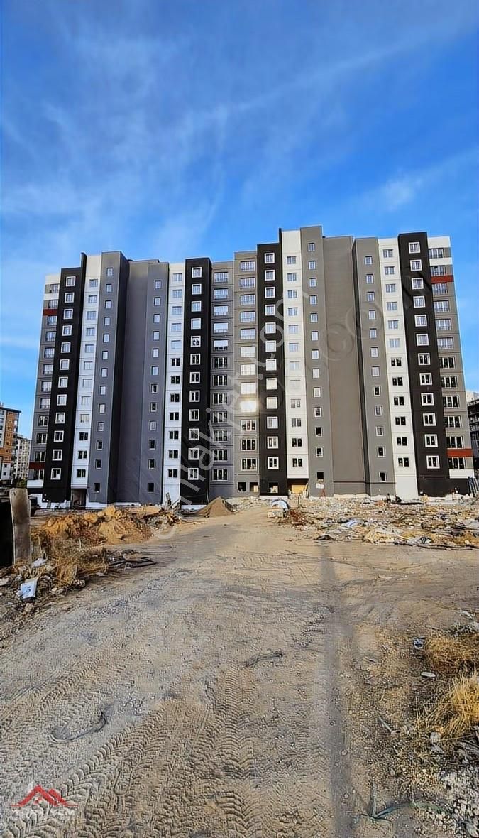 Serkent Ana Cadde Üzeri Ersu Cadde Hisar Projesi Sıfır Lux Daire - Görsel 9