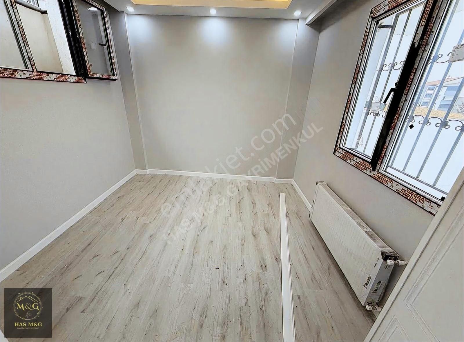 Ana Caddede Ultralüks Giyinme Odalı 3+1 Daire 130 Metre - Görsel 9