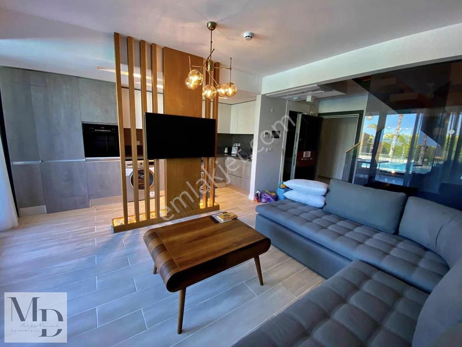 Ayasaranda Nautilusta Eşyalı 2+1 Daire