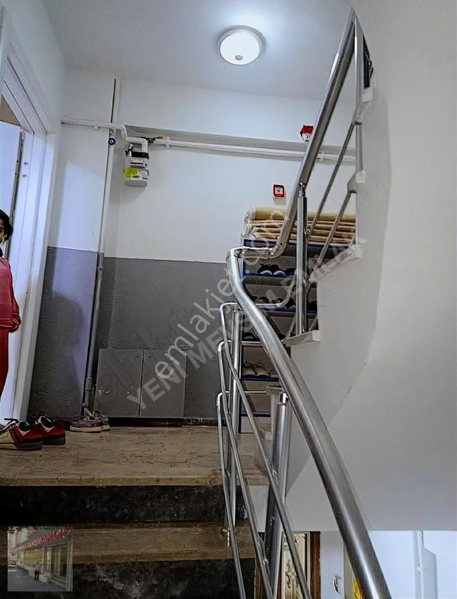 İst Bağcılar 15 Temmuz Mah Sinde Satılık 2+1+100m2 Kat 1 Yaşı 15 - Görsel 26