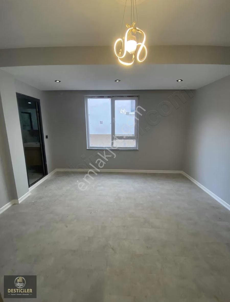 Au-çamlıca Kapalı Pazar Yakını 110m2 Ebeveyn Banyolu 2+1 Daire - Görsel 7