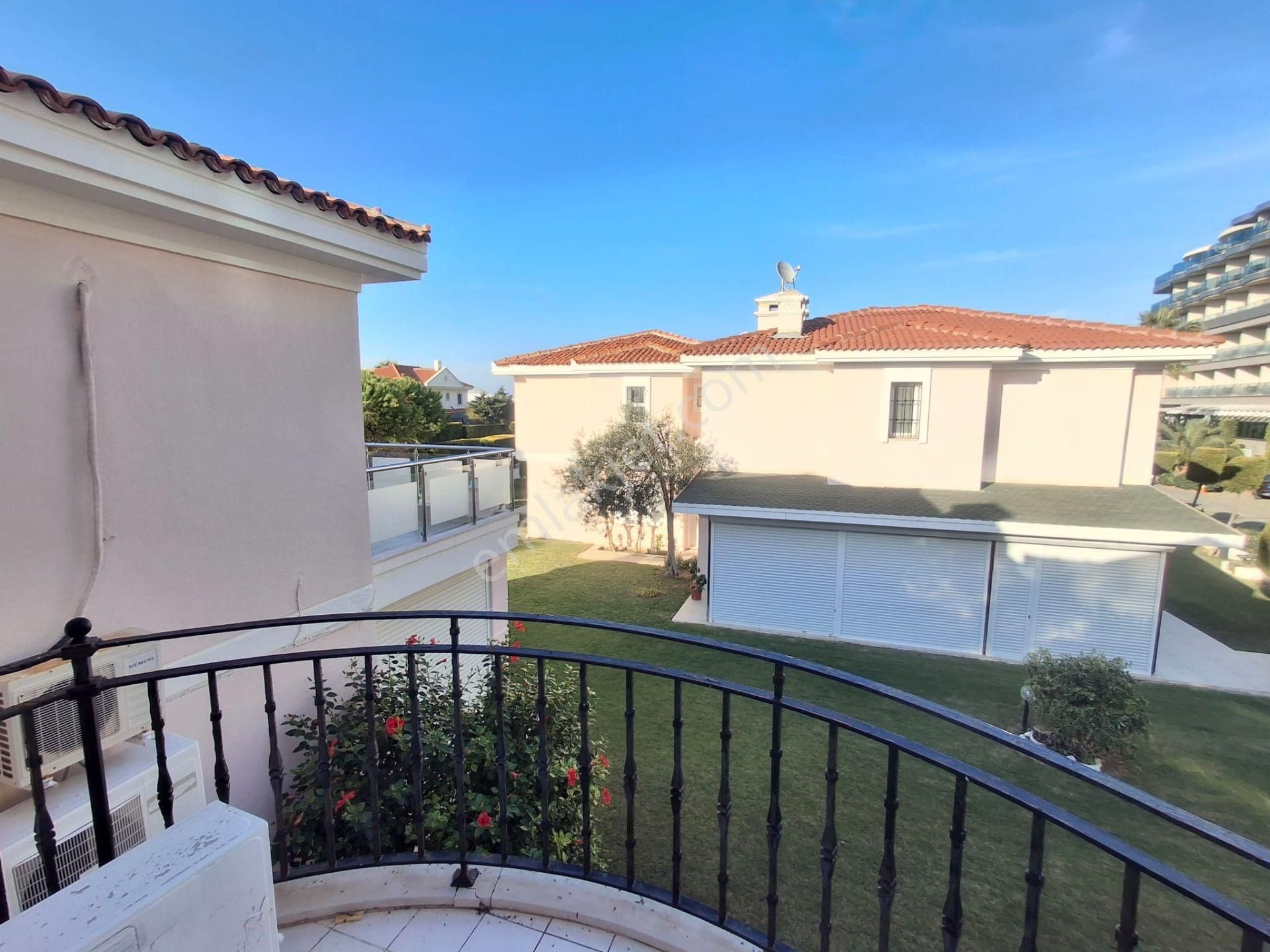 Ilıca Radison & Club Hotel Ilıca Arası Deniz Tarafı Kiralık Vila - Görsel 31