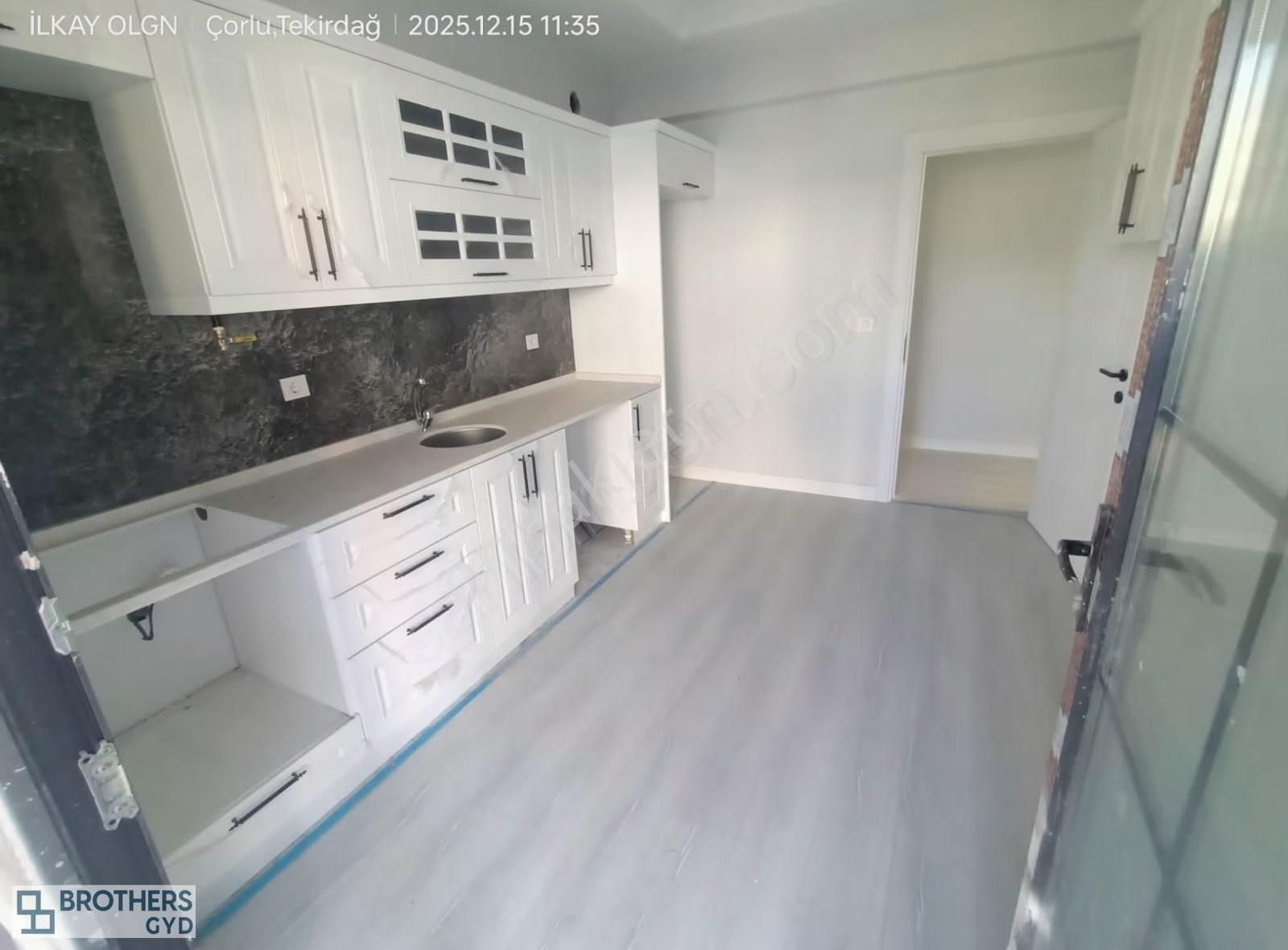 Brothersdan Rumeli Mah.115 M2 Sıfır 2+1 Kat Seçenekli Daireler - Görsel 6