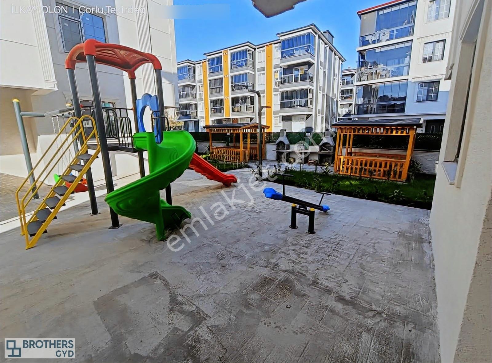 Brothersdan Rumeli Mah.115 M2 Sıfır 2+1 Kat Seçenekli Daireler - Görsel 17