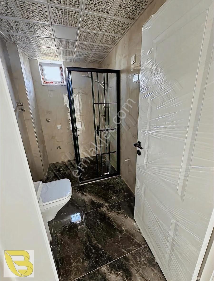 Berapark Gayrimenkul 'den Bahçeyakada Katta 1+1 Satılık Ara Kat - Görsel 2