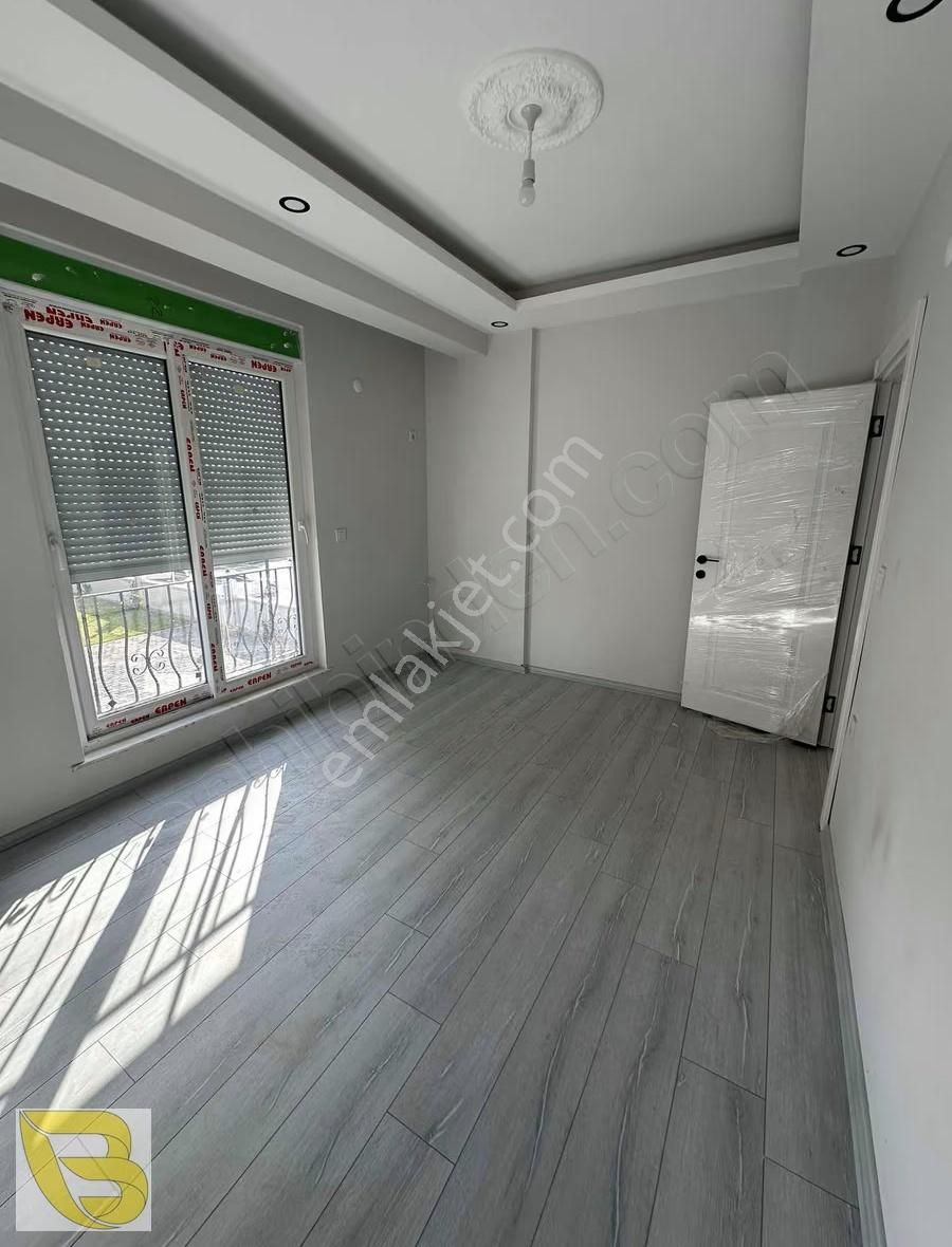 Berapark Gayrimenkul 'den Bahçeyakada Katta 1+1 Satılık Ara Kat - Görsel 11