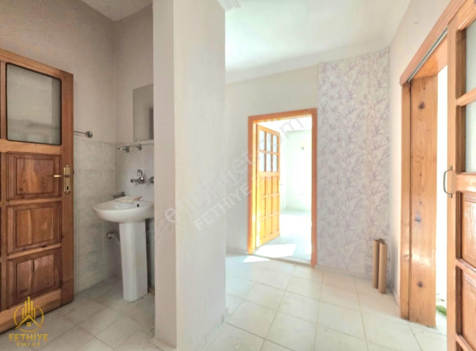 Fethiye Tuzla Merkez'de Satılık 2+1 100m2 Ara Kat Daire - Görsel 7