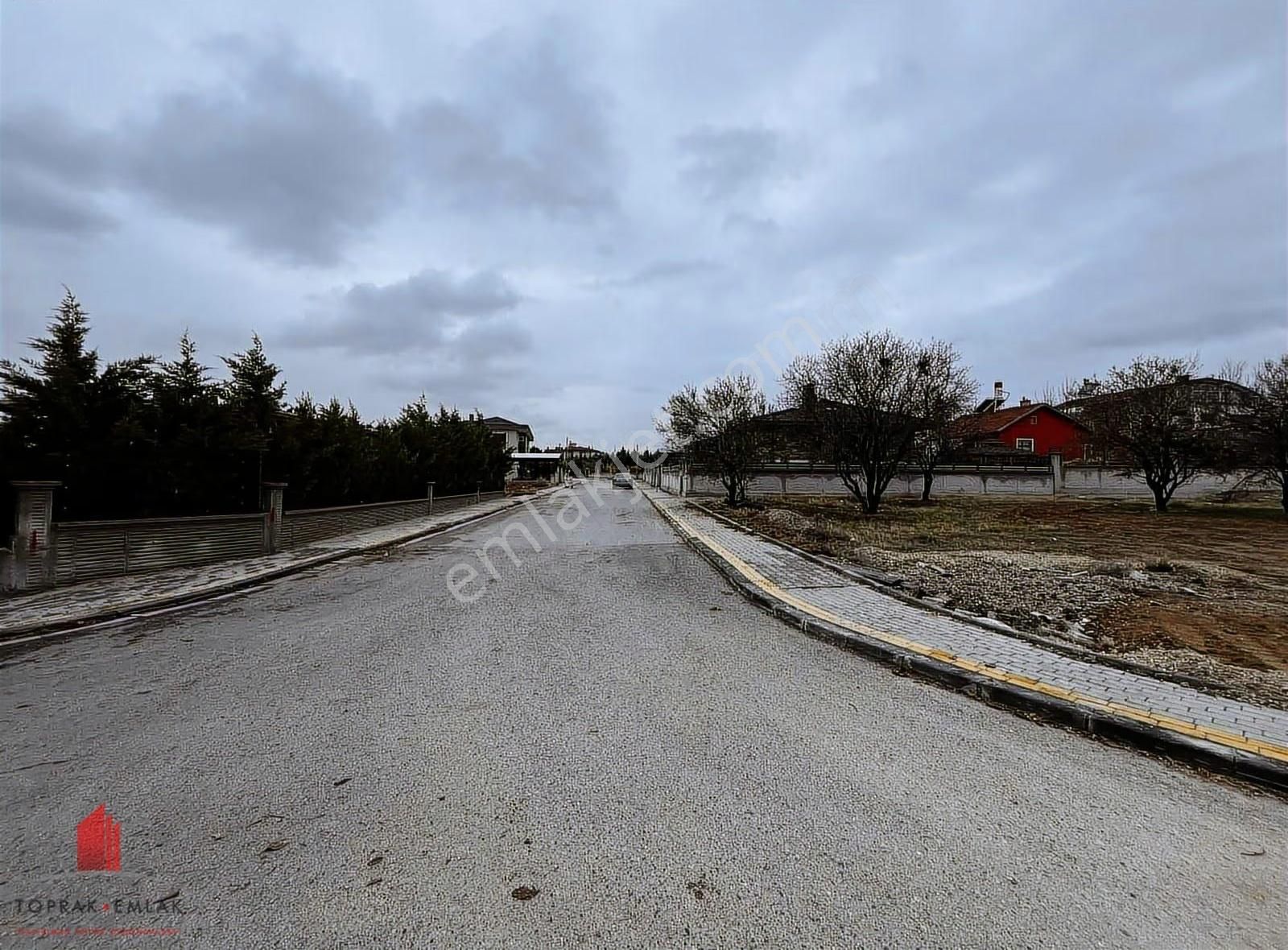 Beybes'de Anayola Yakın 2 Kat İmarlı 1039m2 Satılık Arsa - Görsel 5