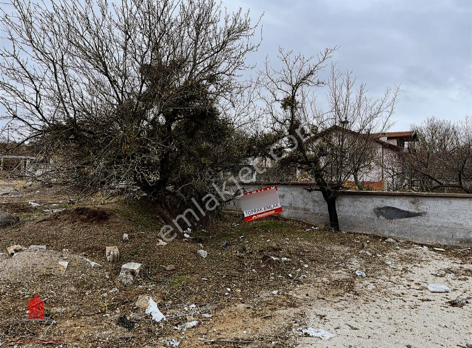 Beybes'de Anayola Yakın 2 Kat İmarlı 1039m2 Satılık Arsa