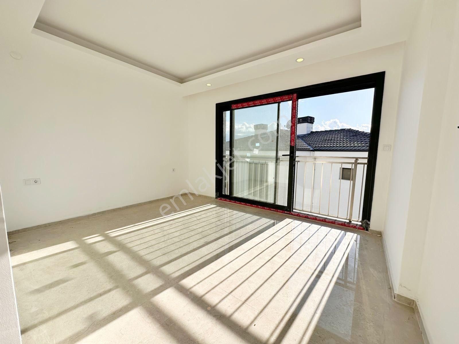 Havuzlu Site Sıfır Dublex - Görsel 14