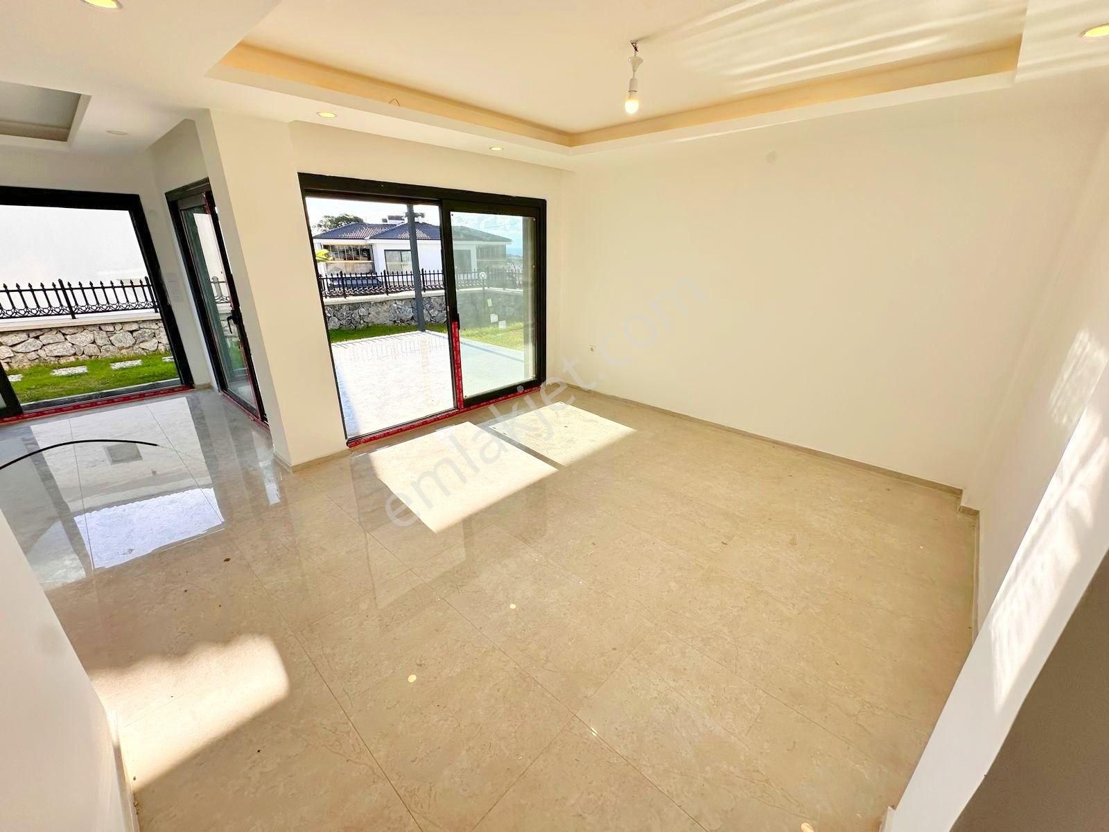 Havuzlu Site Sıfır Dublex - Görsel 5