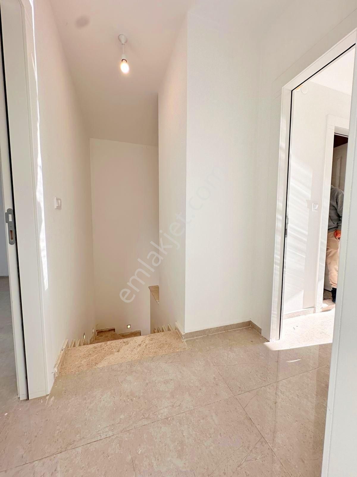 Havuzlu Site Sıfır Dublex - Görsel 11