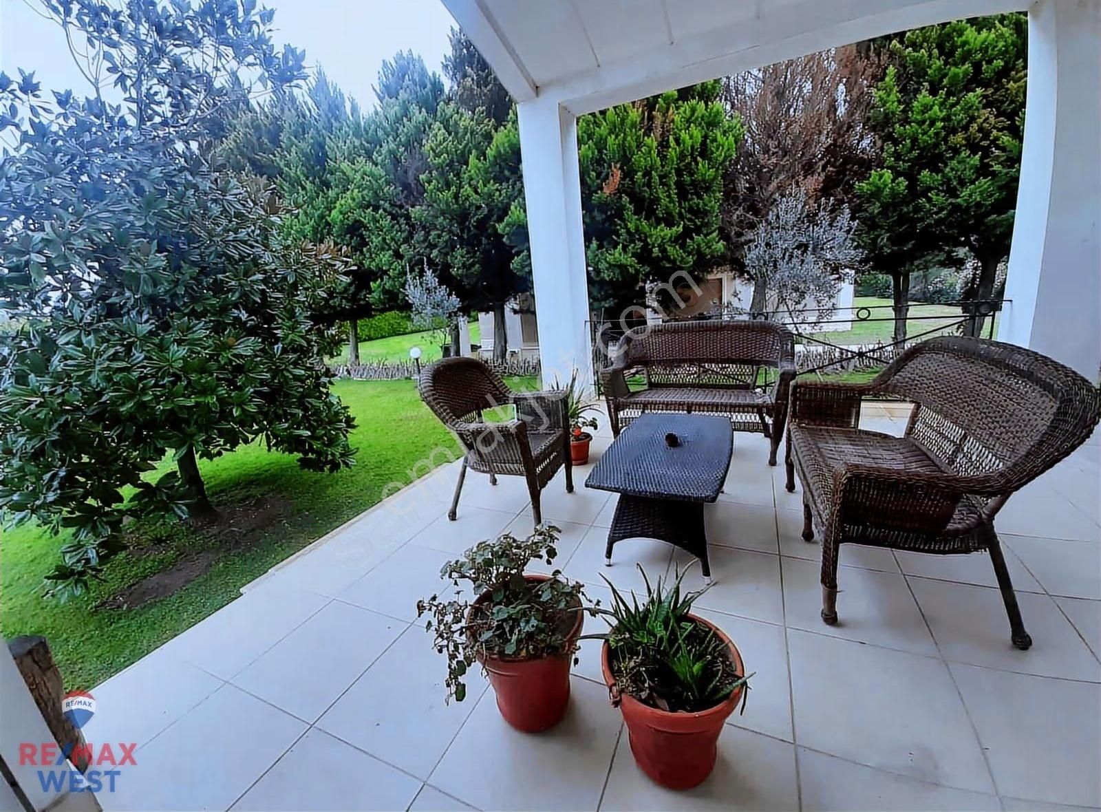 Urla İtokent Sitesinde A Blok'ta Kiralık Villa - Görsel 17