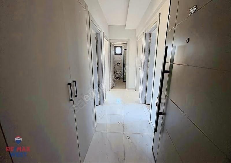 Çamdibi Büyük Tip Kapalı Mutfaklı 2+1 Kiralık Daire - Görsel 2