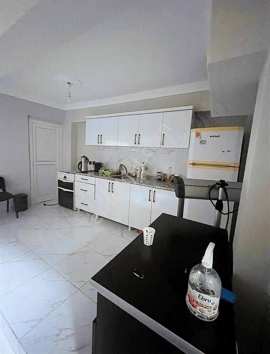 Gemlik Merkezde Satılık Komple Bina - Görsel 5