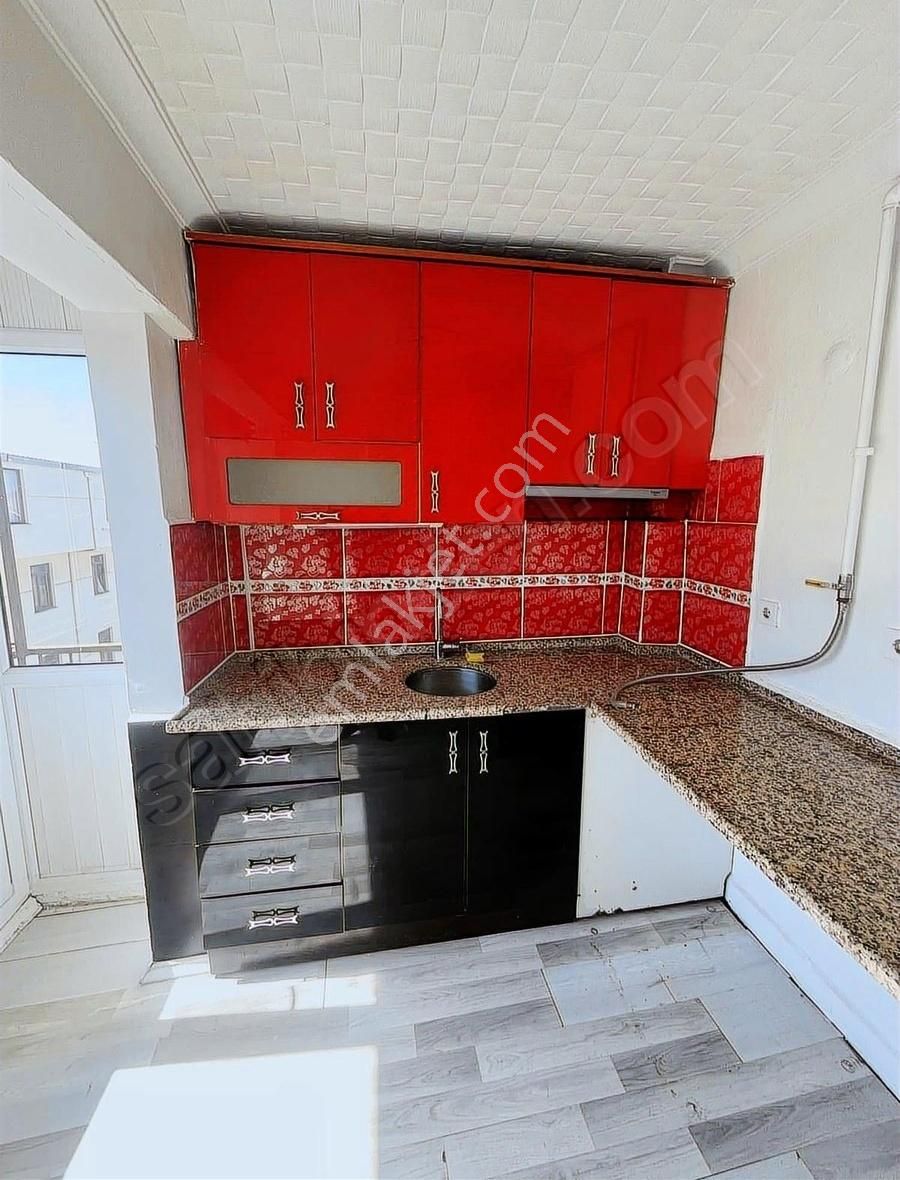 Gemlik Merkezde Ful Yapılı Fırsat Daire - Görsel 3