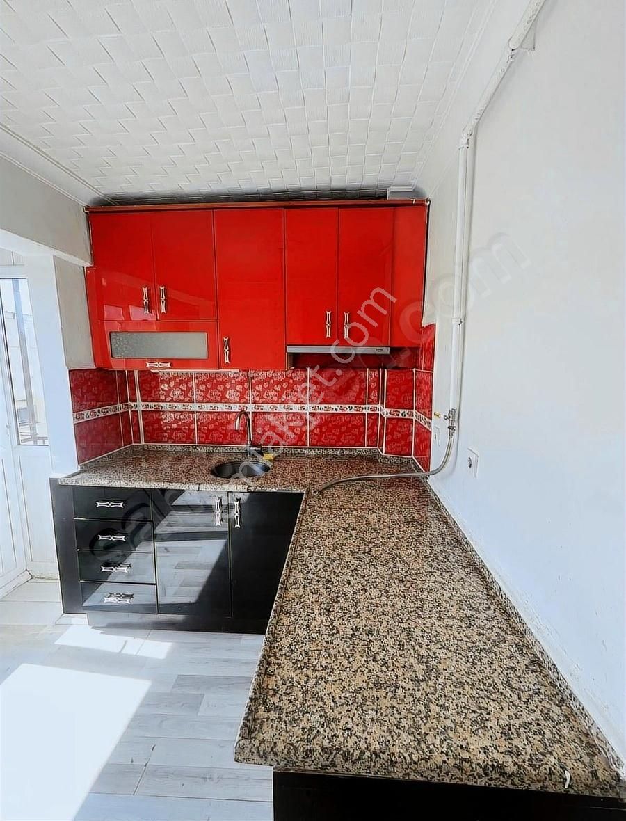 Gemlik Merkezde Ful Yapılı Fırsat Daire - Görsel 26