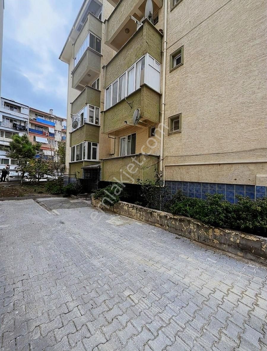 Fırsat Kapalı Pazar Özdilek Civarı Kısmen Araç Takaslı Daire - Görsel 12
