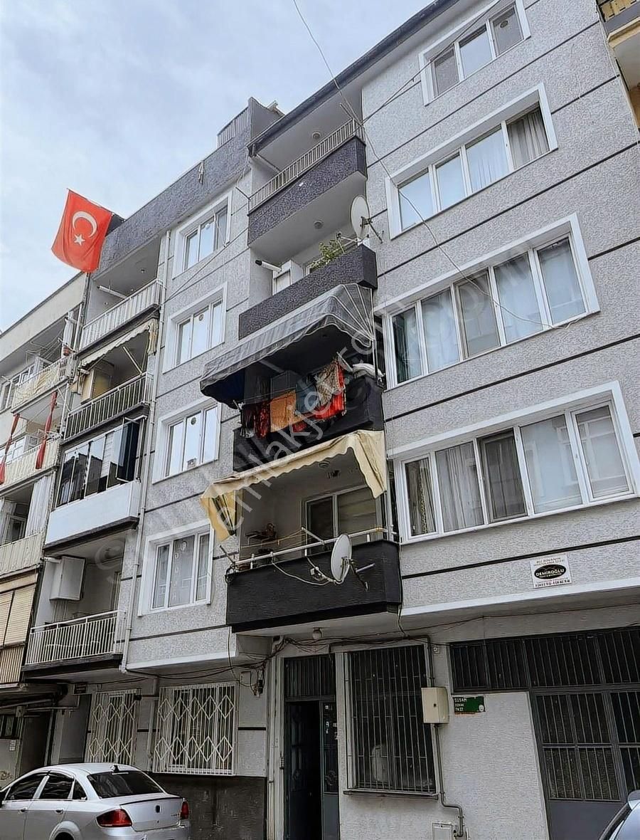 Gemlik Sahil İstıklal Caddesi Yanı Yüksek Kira Getirili Daire
