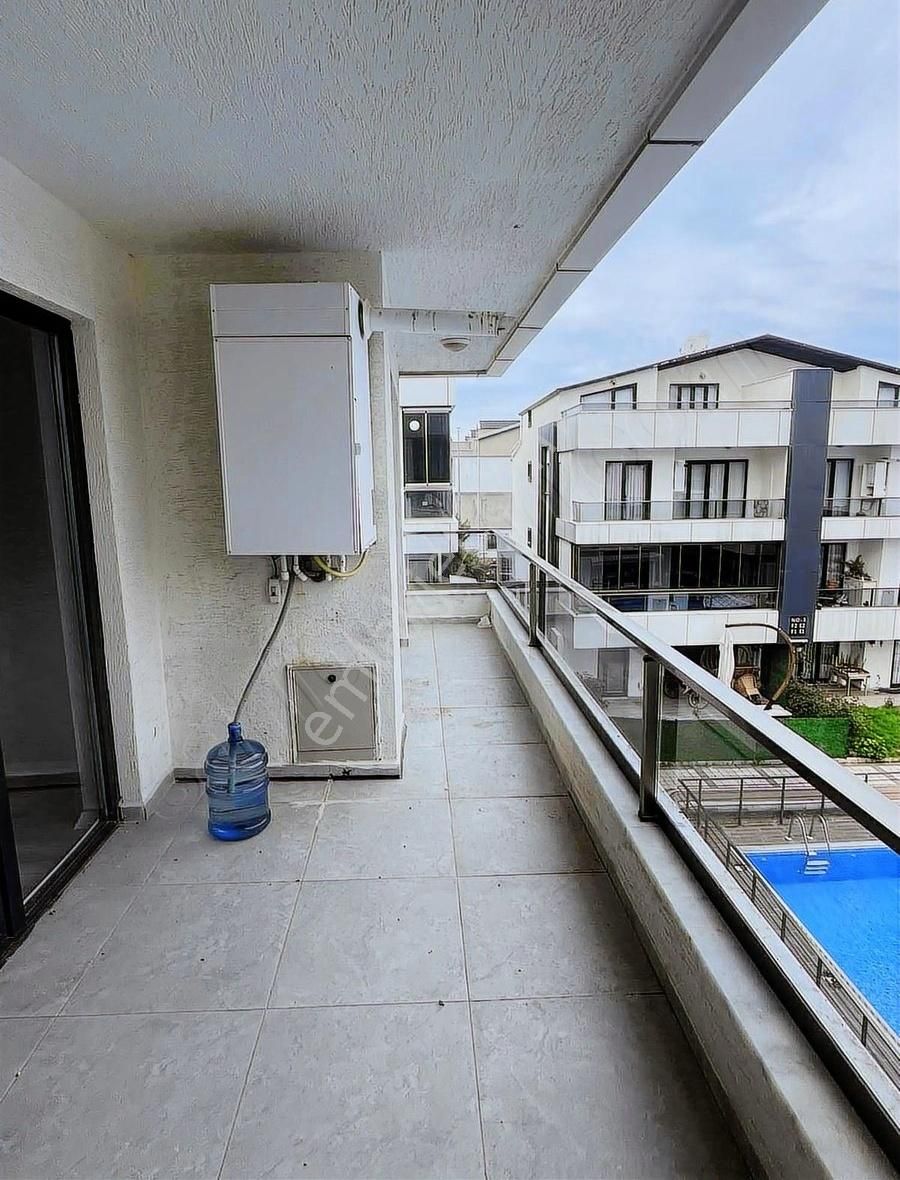 Umurbeyde Site İçerisinde Havuzlu Satılık Lüxs Dübleks Daire - Görsel 4