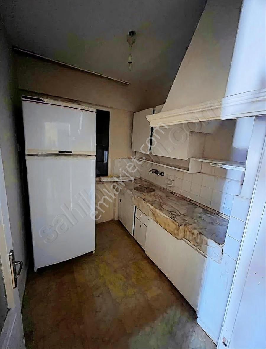 Gemlikte Merkeze Yakın Satılık Eşyalı Yatırımlık Daire - Görsel 8