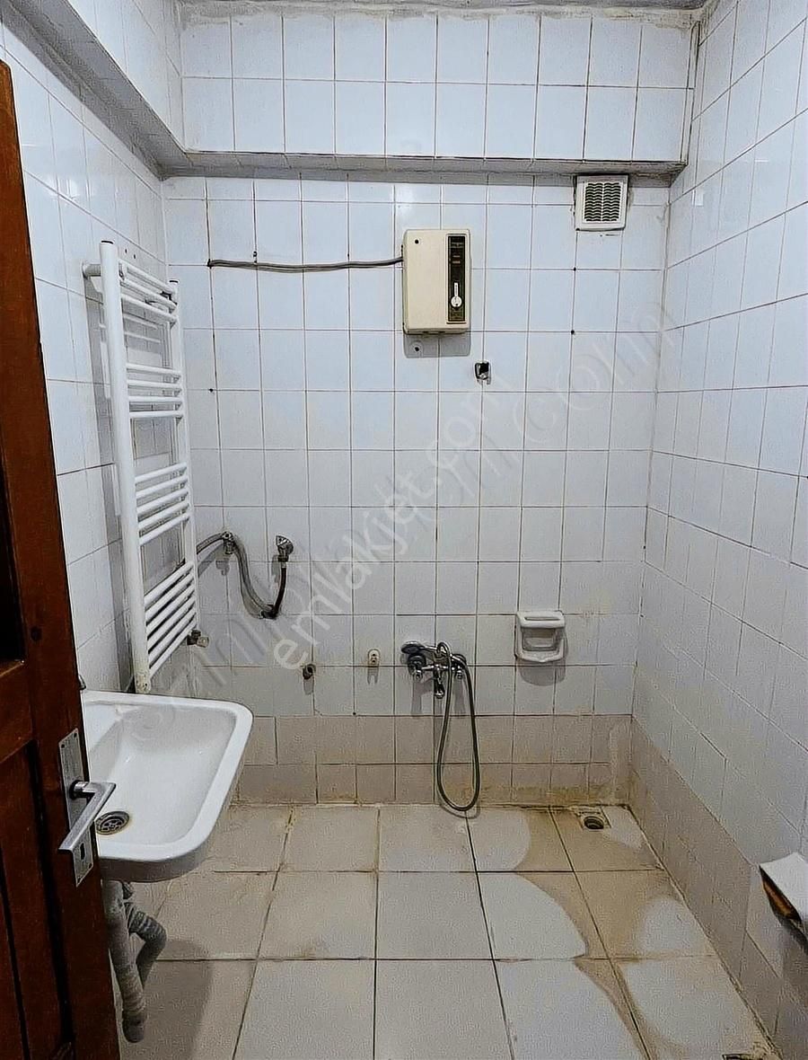 Gemlik Merkezde Kapalı Pazaryanı Satılık Eşyalı Daire - Görsel 2