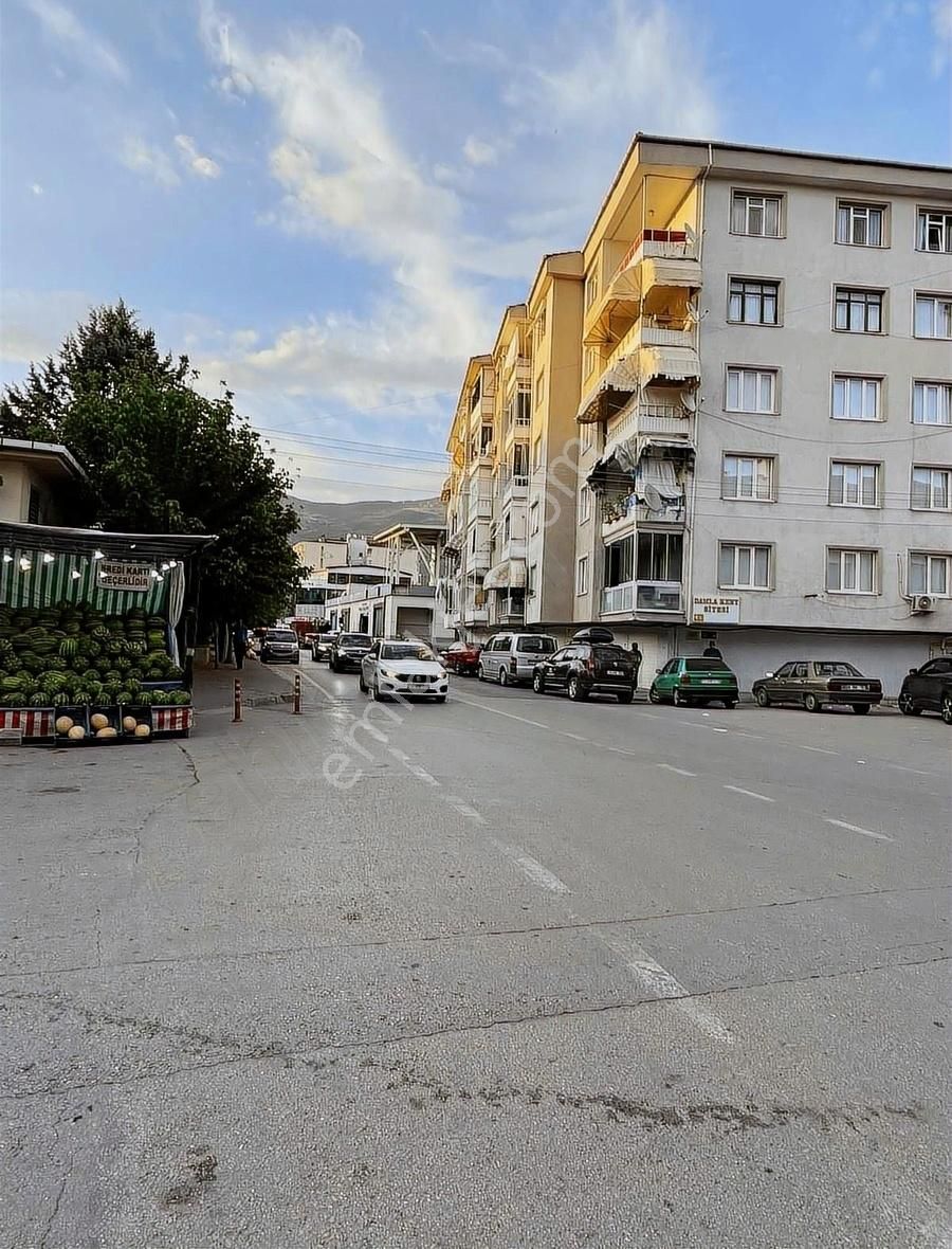 Gemlik Merkezde Kapalı Pazaryanı Satılık Eşyalı Daire - Görsel 6