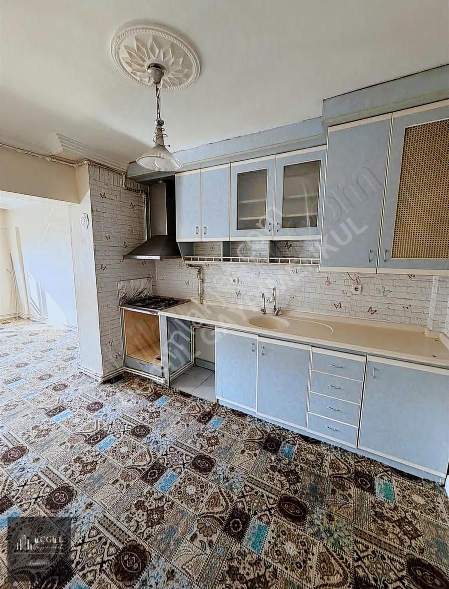 Değirmenönü Mahallesi Asansörlü 2.5+1 Kiralık Daire - Görsel 15