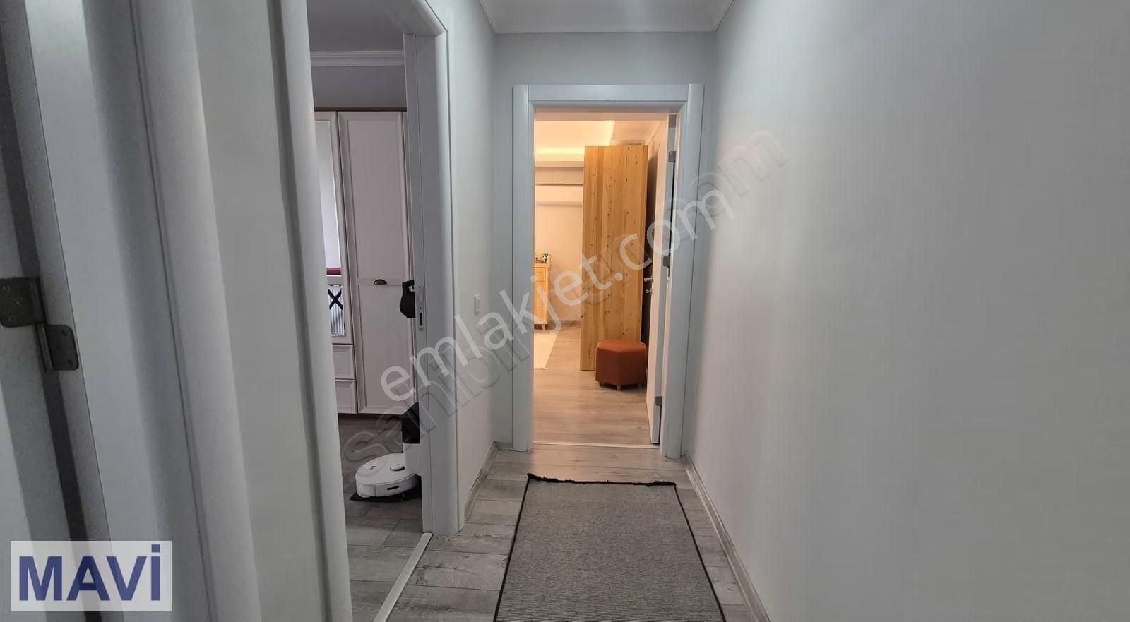 Re/max Mavi'den Serdivan'da Site İçi Satılık 3+1 Daire - Görsel 2