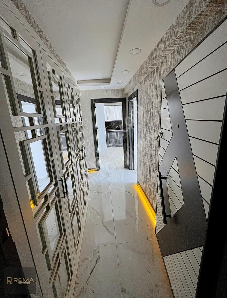 Bulvar Üzeri 3+1 Lüks İşçilikli Sıfır Bina | Rema Gayrimenkul - Görsel 3