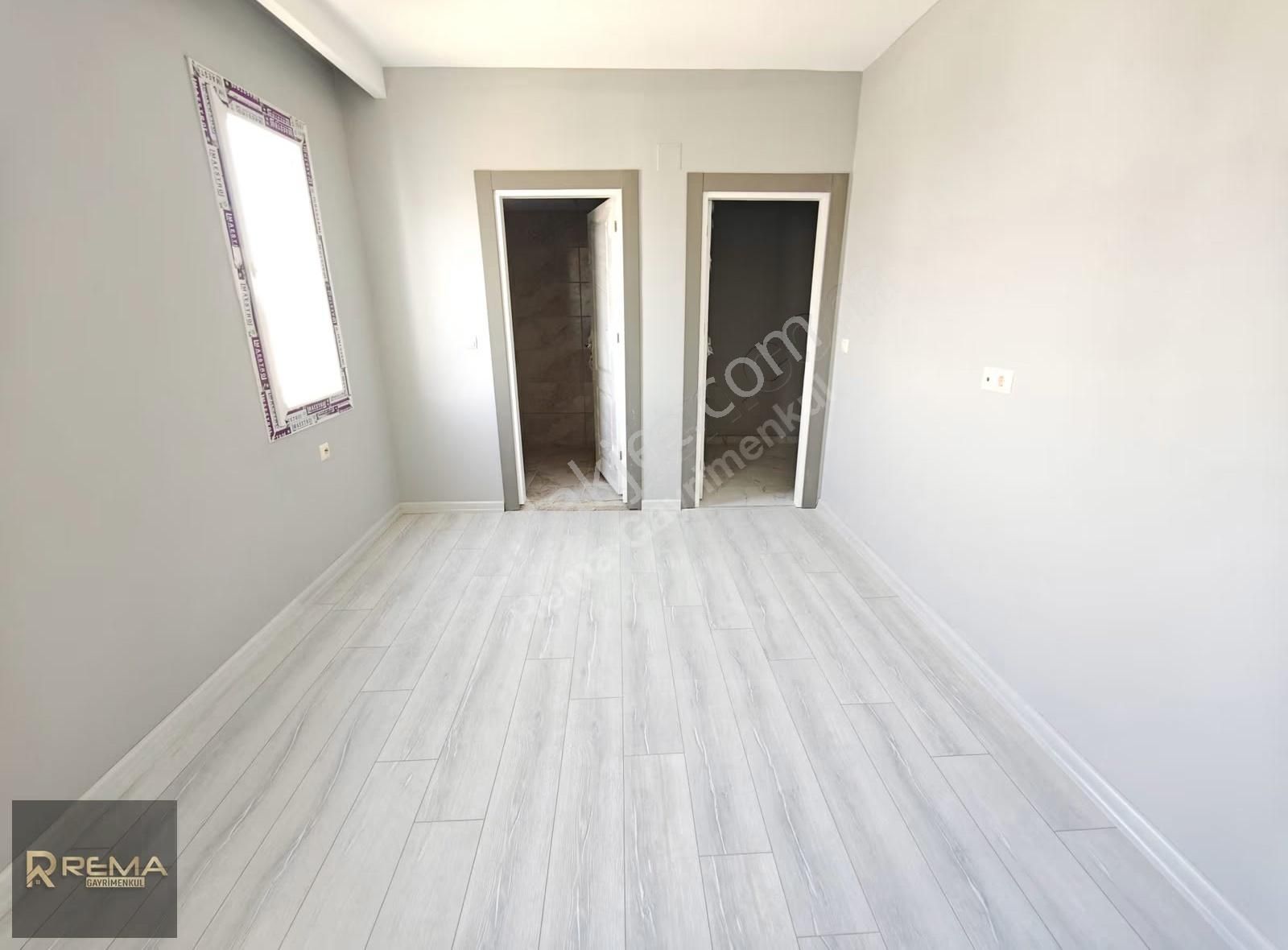 **osmangazi'de Havuzlu Sitede 4+1 Geniş Oturumlu Fırsat Daire** - Görsel 10