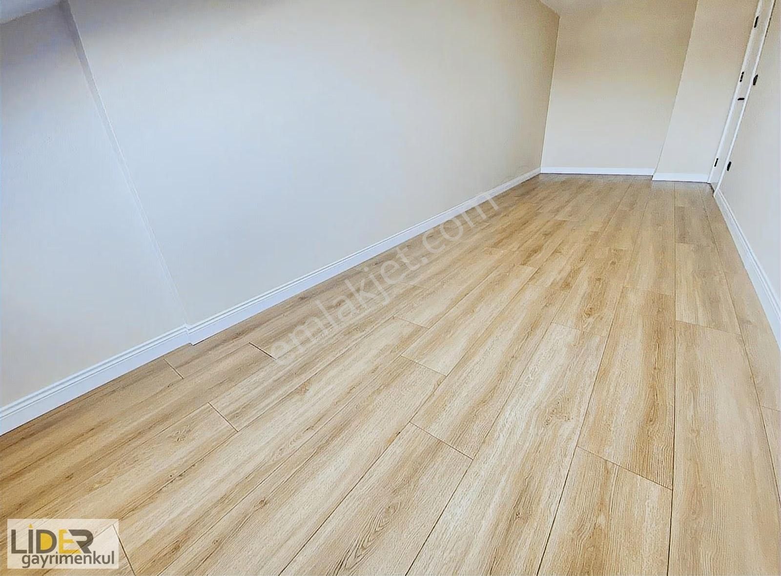 Lider'den Sıfır Bina Marmraya Yakın Deniz Manzaralı Ön Cephe 2+1 - Görsel 5